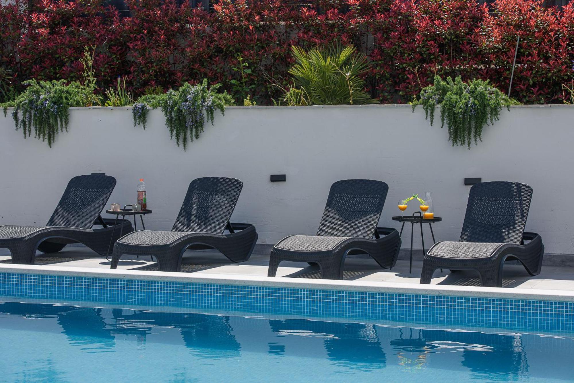 Villa Barbara & Zoran With Free Parking And Heated Swimming Pool Seget Vranjica Exterior photo