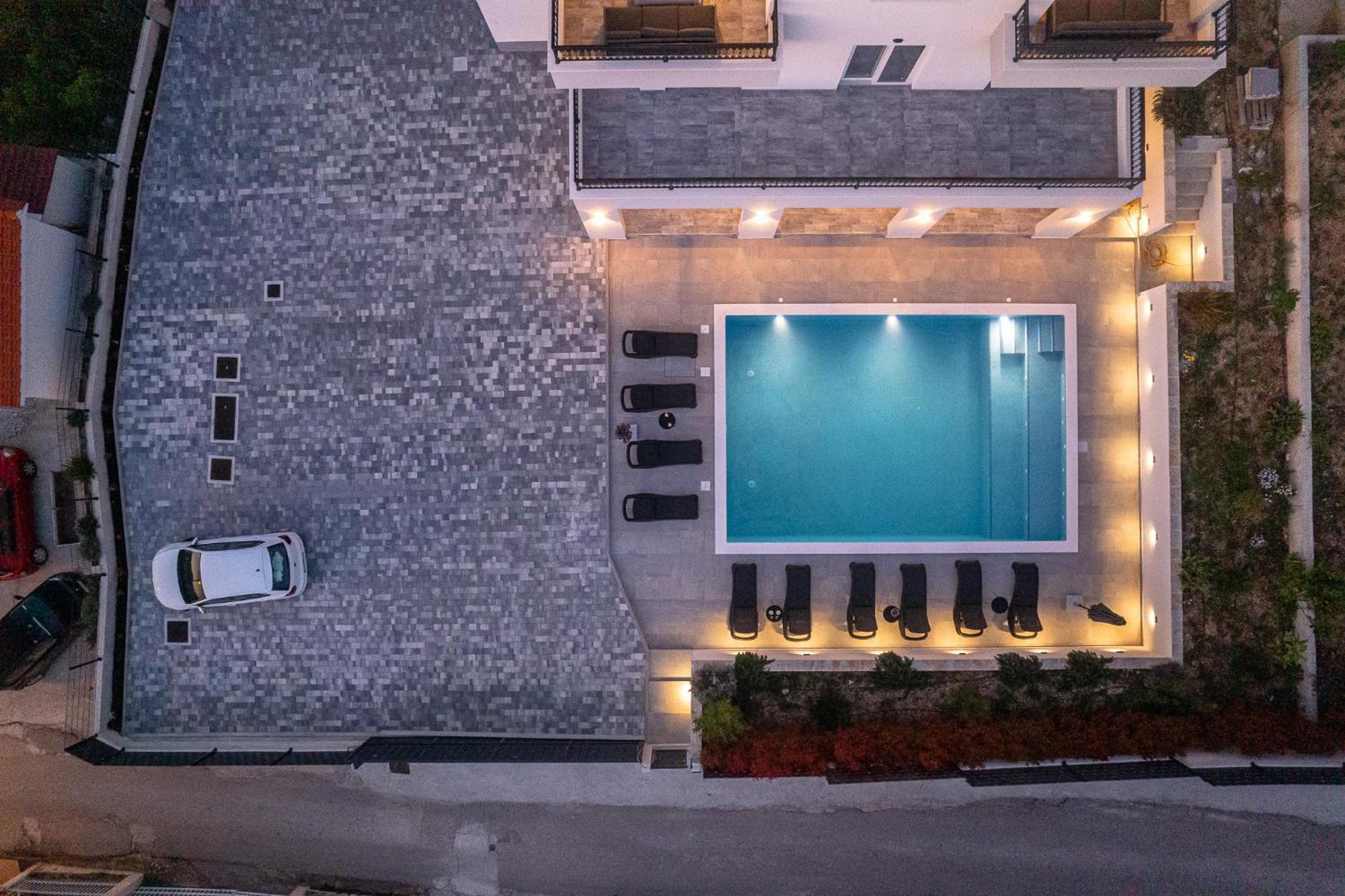 Villa Barbara & Zoran With Free Parking And Heated Swimming Pool Seget Vranjica Exterior photo